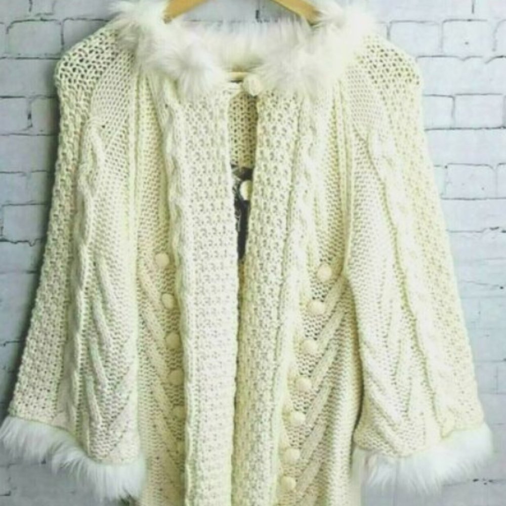 Les Tricots Ivory Cable Knit Cardigan Size:M ~NWT